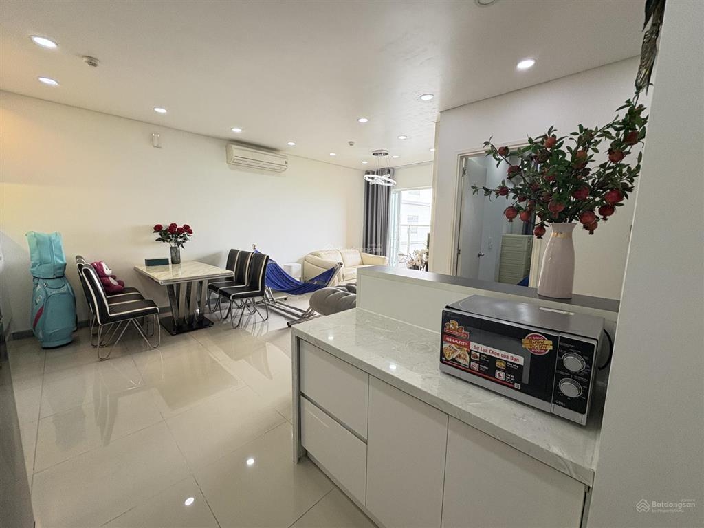 Chính chủ bán căn hộ dragon hill 2, 75m2 2pn 2wc, căn góc, tầng cao view đẹp. giá 4tỷ500 full nt