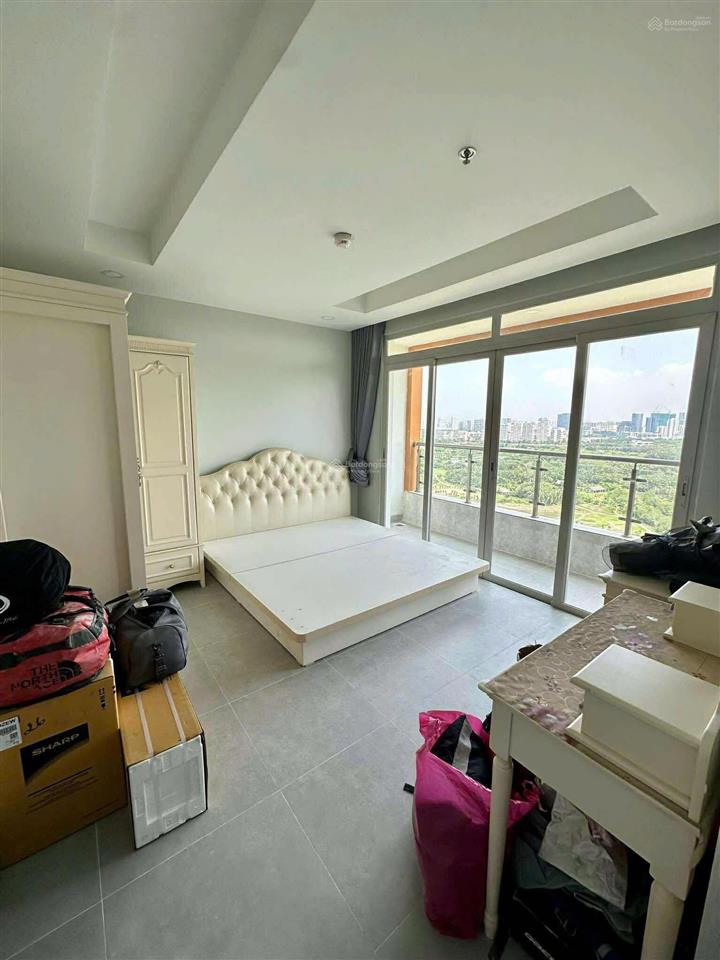 Chính chủ bán căn hộ dragon hill 1, 92m2 3pn2wc, view pmh, full nt đẹp. giá 5ty3.  0938 985 ***