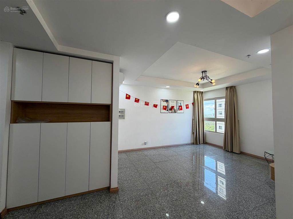 Chính chủ cho thuê 122m² 3pn 2wc dragon hill, nhà mới, giá 13tr.  0938 985 ***