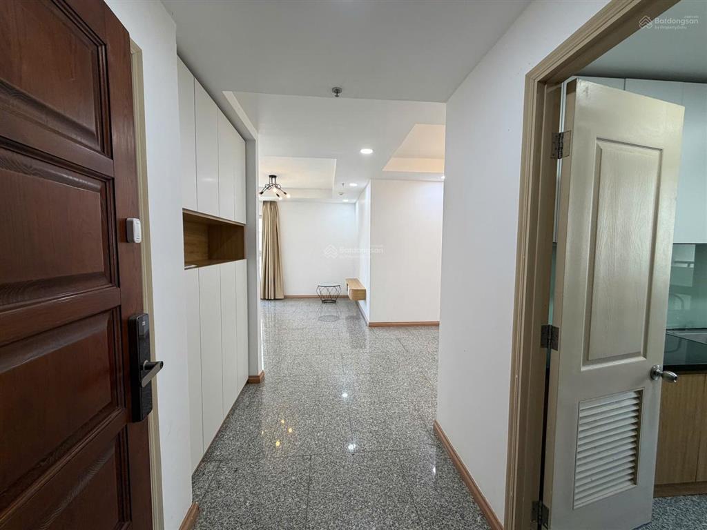 Chính chủ cho thuê 122m² 3pn 2wc dragon hill, nhà mới, giá 13tr.  0938 985 ***