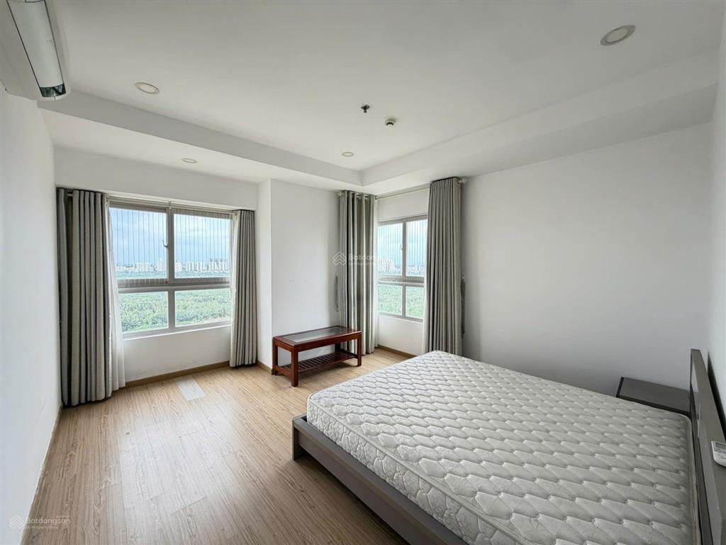 Cho thuê 3pn 2wc 122m² giá 14 triệu ở ngay dragon hill.  0938 985 ***