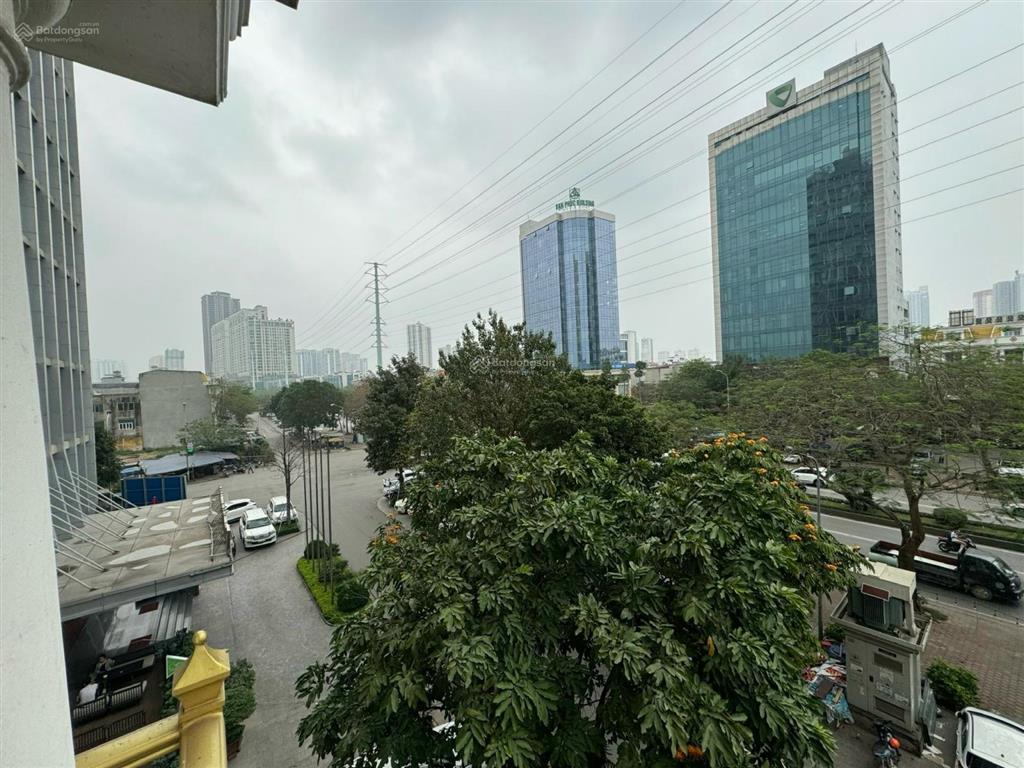 Chính chủ cho thuê nhà 5 tầng, mặt đường tố hữu, đỗ được nhiều ô tô, thuận tiện kinh doanh lâu dài