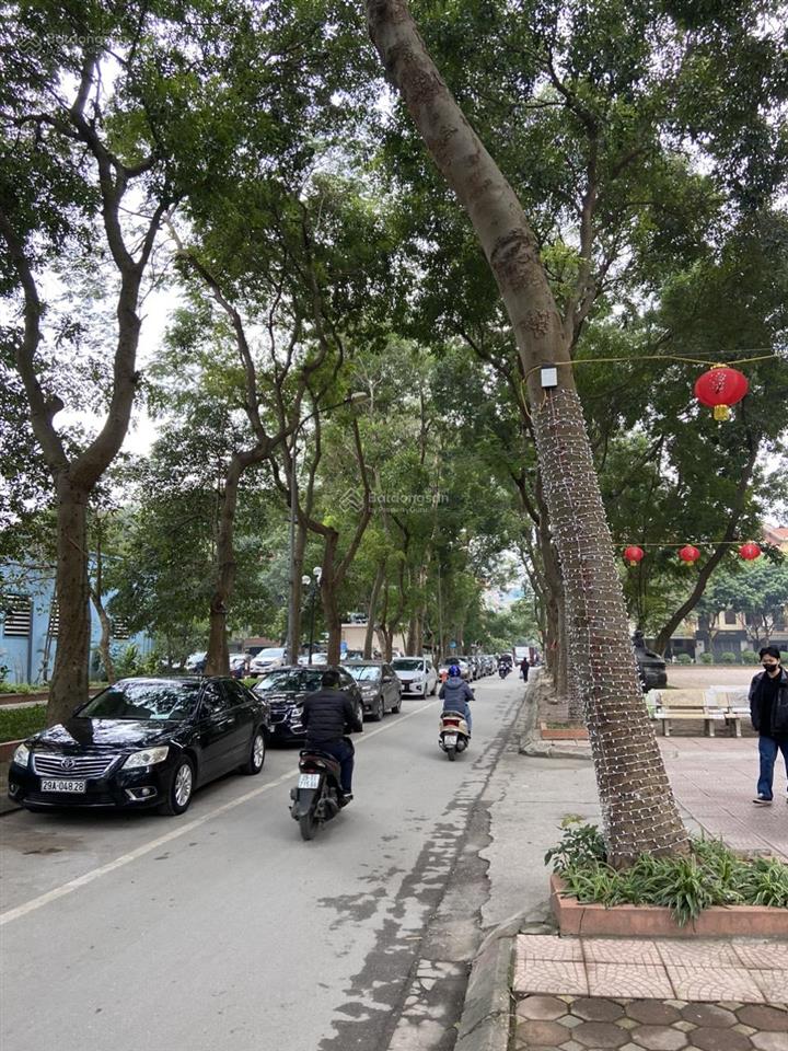 Chính chủ bán căn góc tầng đẹp, chung cư ct2b khu đô thị mới văn quán, sổ đỏ 68m2 sang tên
