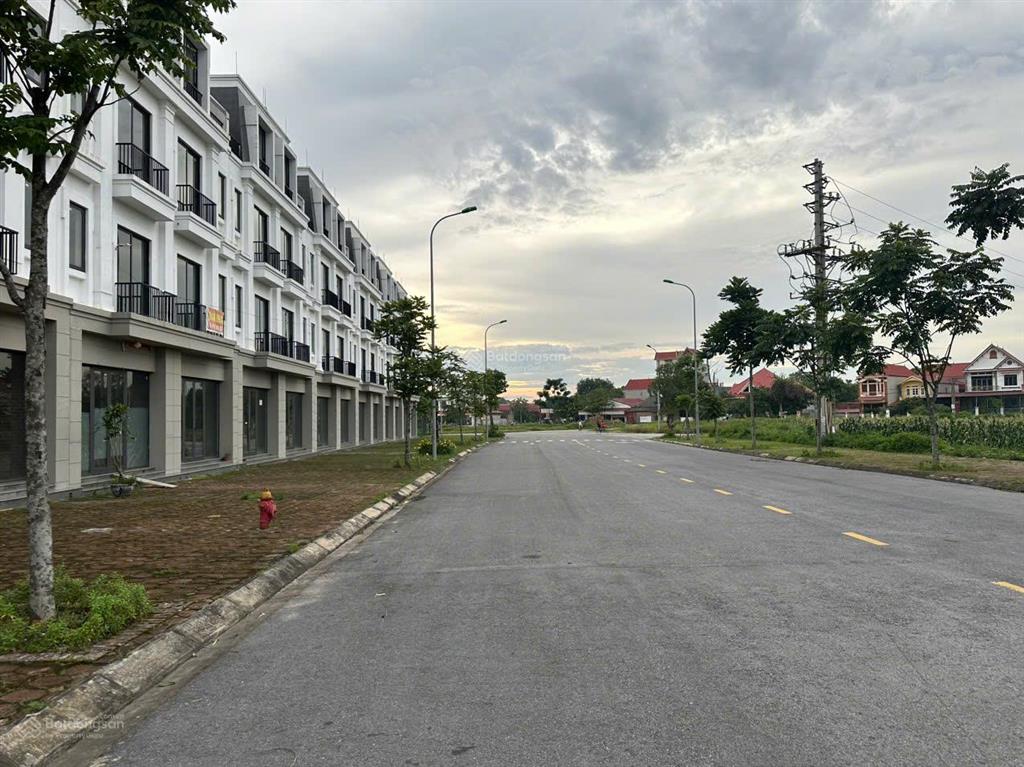 Bán bt tnr star bắc giang, giá thỏa thuận, 95m2, 4 tầng, mặt tiền 5m