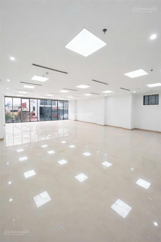Cho thuê nhanh tòa nhà đẹp mặt phố trương công giai 80m2 x 8 tầng nhà mới xd