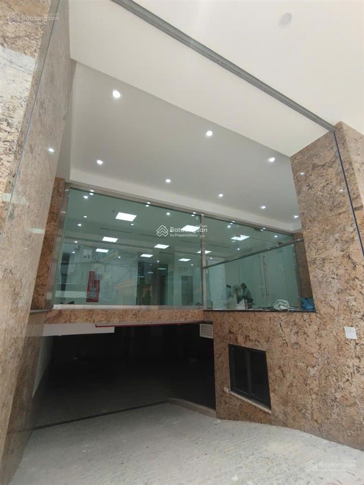 Cho thuê nhanh tòa nhà đẹp mặt phố trương công giai 80m2 x 8 tầng nhà mới xd