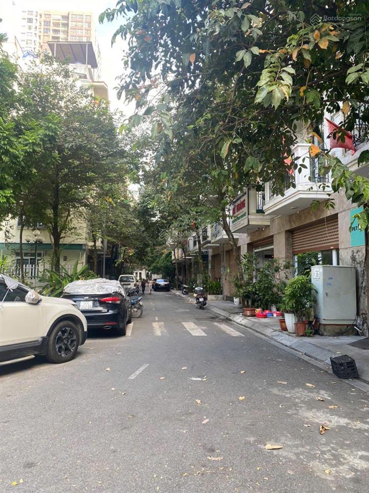 Cho thuê nhà phố căn góc phố tôn thất thuyết, cầu giấy, hà nội
