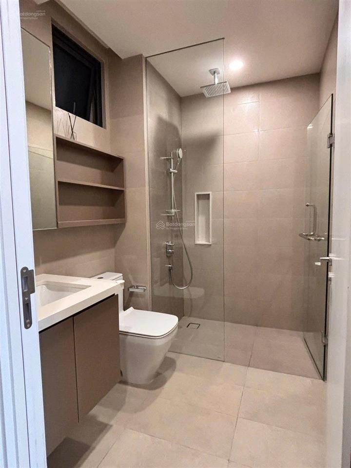 Bán nhanh căn hộ q2 fraser thảo điền 1pn full nt 7.3 tỷ sẵn sổ.  0902 896 ***