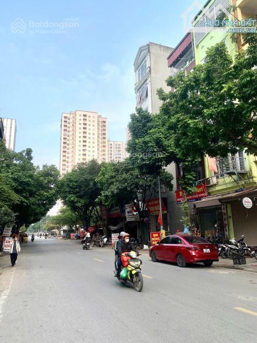 Cc cho thuê nhà văn phú, đường rộng 24m, 4 tầng x 90m2, 25 triệu/th