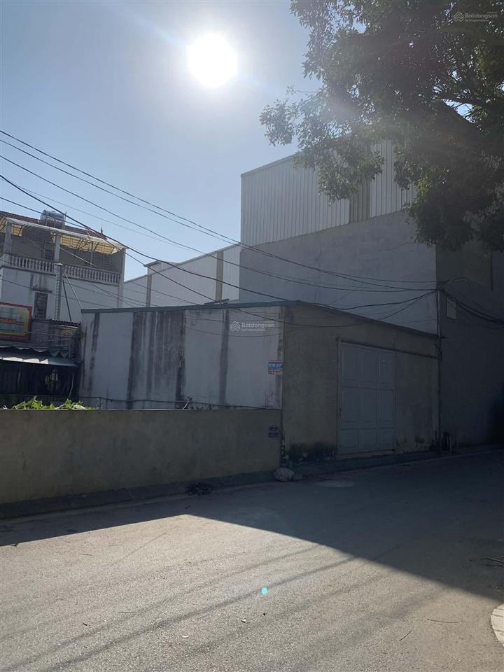 Đất thoáng vĩnh viễn đối diện nhà văn hoá du nội