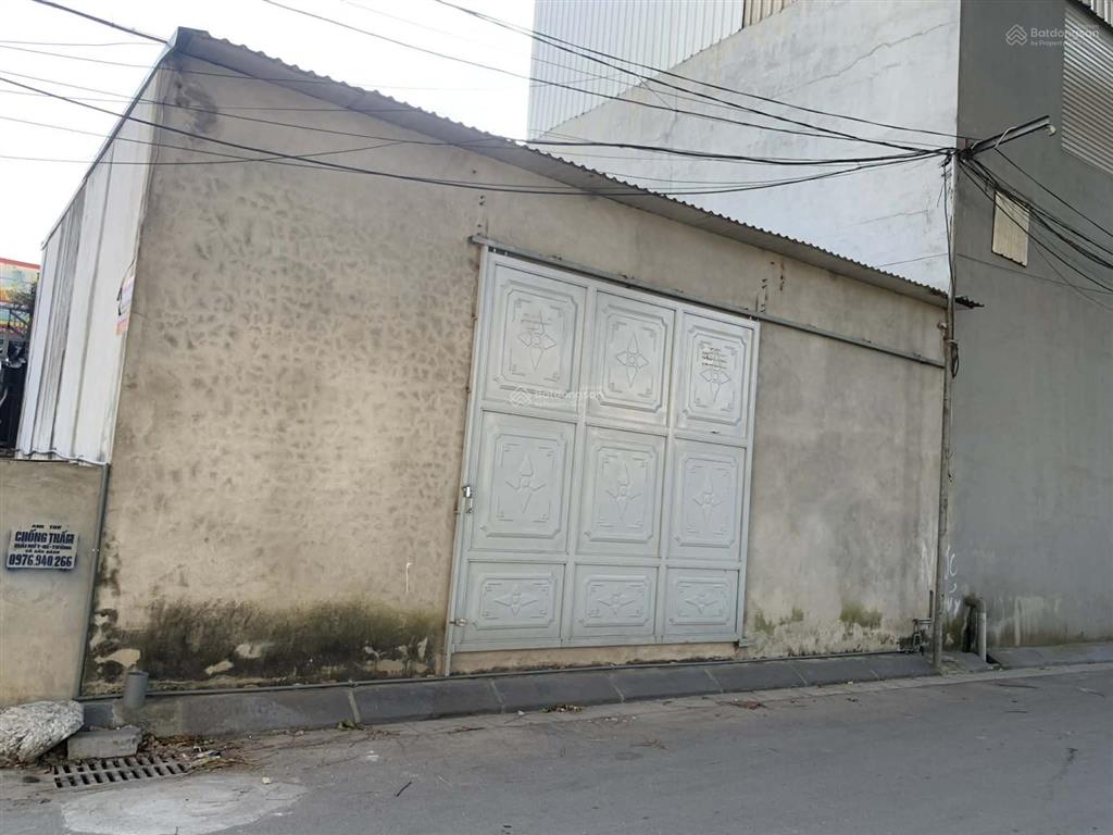 Đất thoáng vĩnh viễn đối diện nhà văn hoá du nội