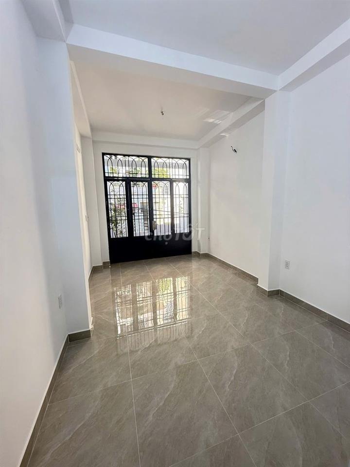 nhà quận 10 đang có thu nhập hàng tháng cần bán