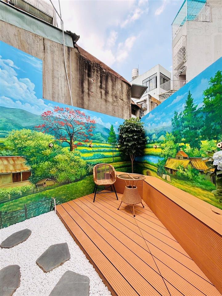 Biệt thự mini sân vườn  ở là mê