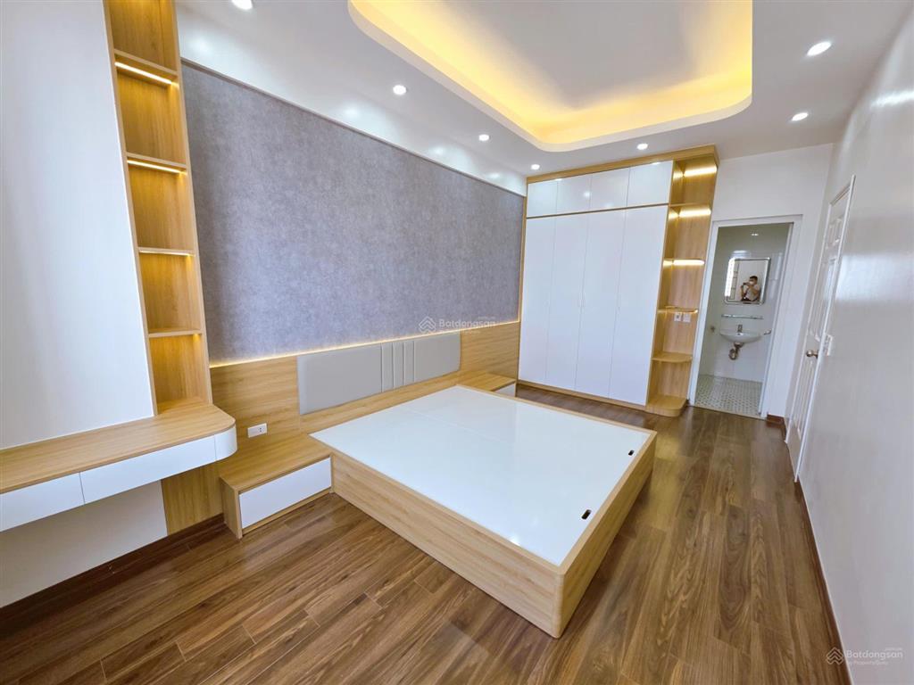 Ct1b căn tầng trung, căn góc vuông đẹp full nội thất 108m2 giá 4,x tỷ