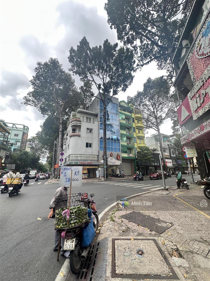 Cho thuê góc 2mt 68 hùng vương vs sư vạn hạn, phường 9, quận 5