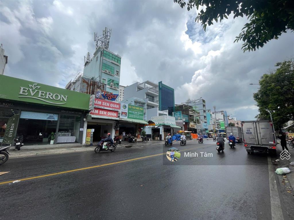 Cho thuê góc 2mt hẻm 552  554 hậu giang, quận 6