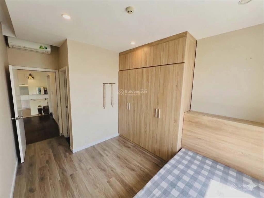 Bán căn hộ opal riverside 71m2 tầng thấp view hồ bơi full nội thất 5 tỷ