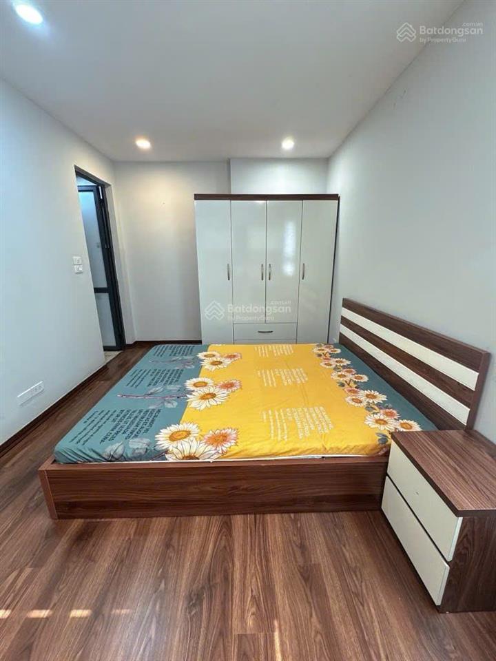 Bán chung cư rice city sông hồng  gia quất  long biên 68 m2  2 ngủ  2 vs, giá 4,6 tỷ