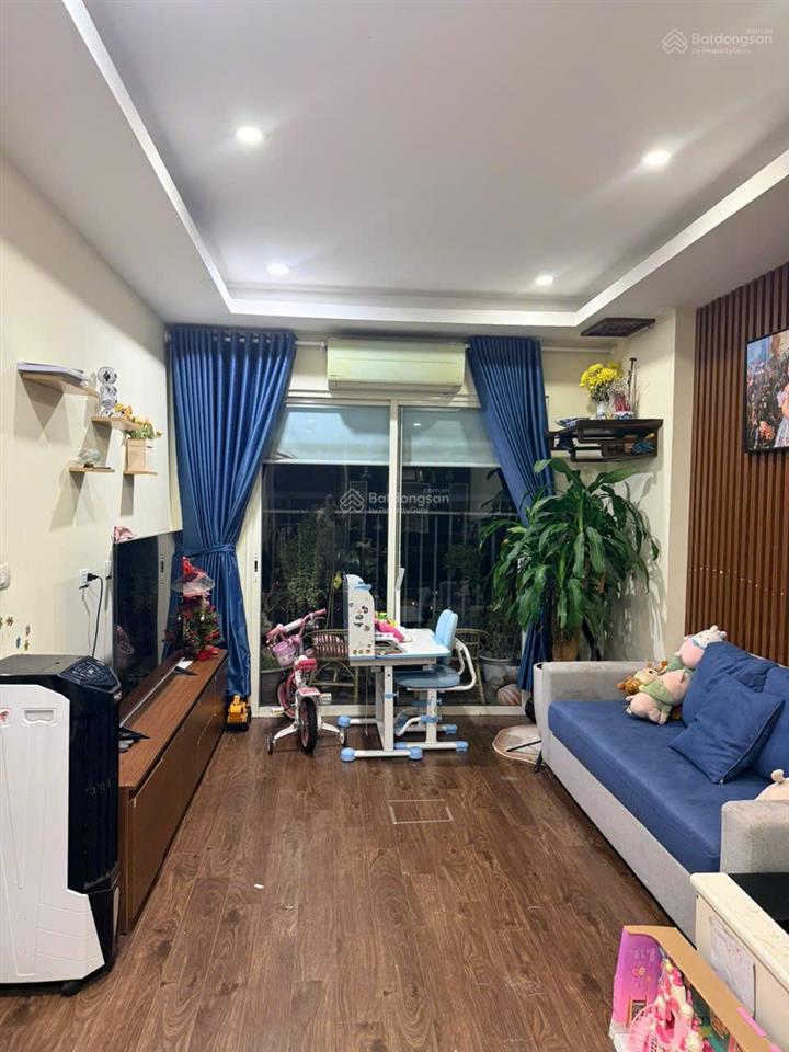 Tôi cần bán căn hộ ecohome phúc lợi  long biên 68m2. 2pn 2wc full đồ giá 4,25tỷ