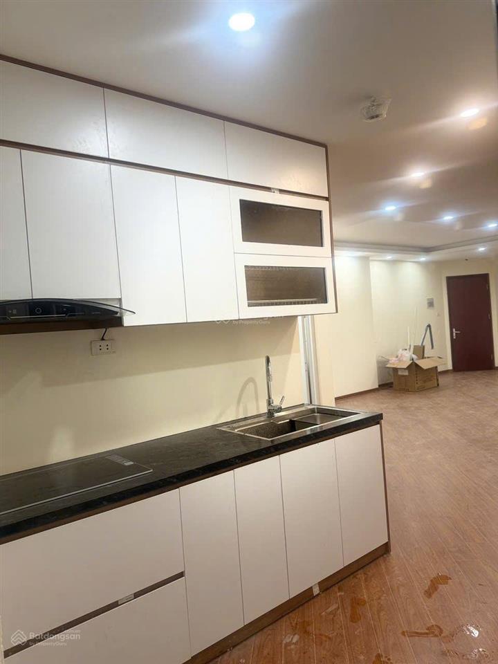 Bán căn hộ cc ct1 thạch bàn, 4,09 tỷ, 75m2, 2pn, 2wc, view đẹp