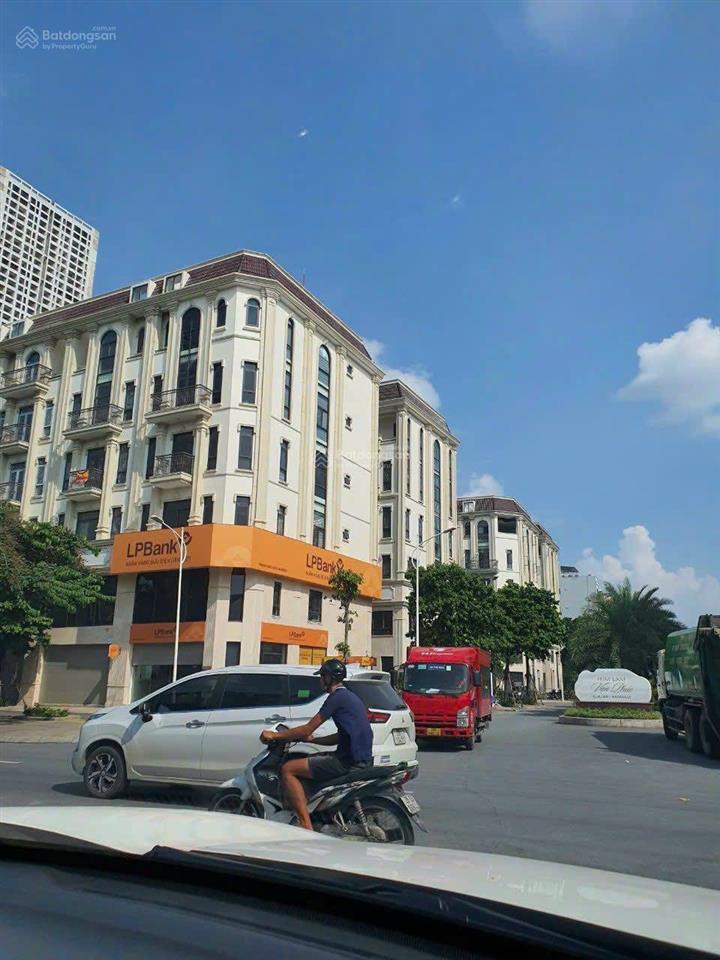 Cần bán gấp căn him lam vạn phúc 91m2 vị trí đẹp không lỗi lầm nhỉnh 27 tỷ.  0963 689 ***
