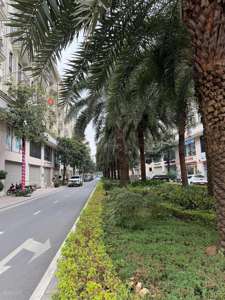 Chính chủ bán 91 m2 7 tầng vị trí đẹp, giá nhỉnh 30 tỷ  0963 689 ***