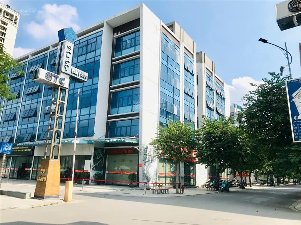 Bán gấp căn hoàn thiện galaxy tsq ngân hà vạn phúc có thể kinh doanh quá đep.  0963 689 ***