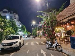 Bán gấp liền kề góc la casta văn phú hai mặt nhinh 25 tỷ.  0963 689 ***