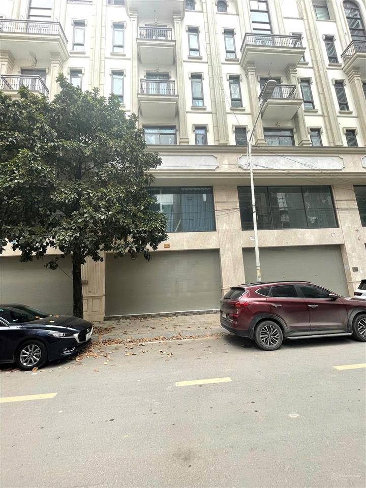 Bán căn liền kề him lam vạn phúc 91m2 đường 12m, 27 tỷ.  0963 689 ***