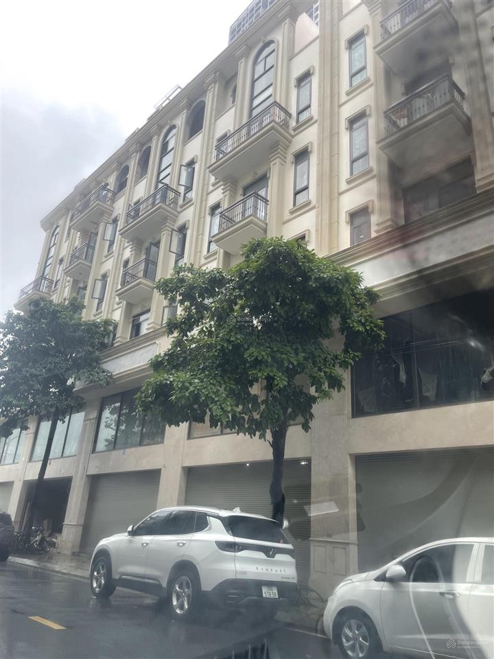 Bán căn liền kề him lam vạn phúc 91m2 đường 12m, 27 tỷ.  0963 689 ***