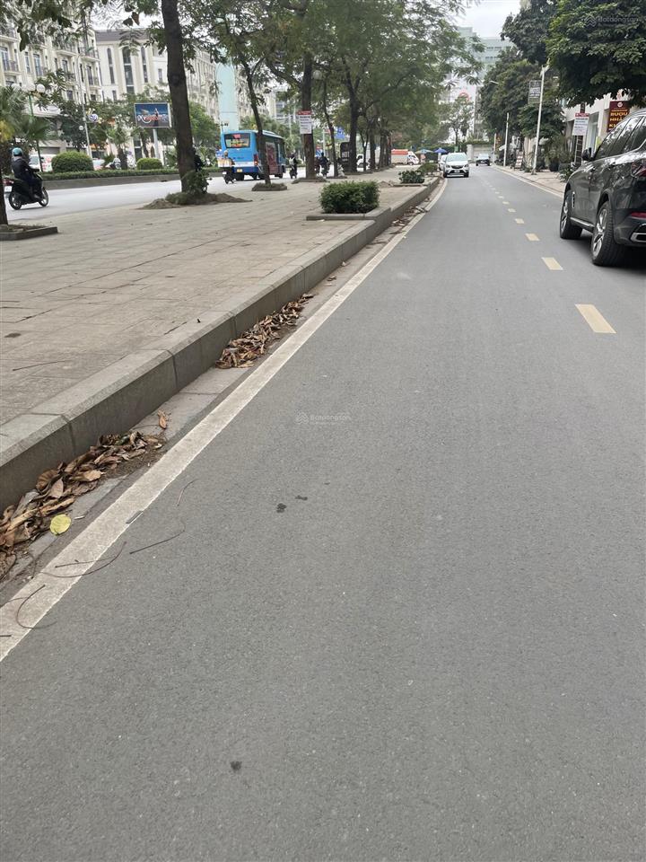Bán căn liền kề him lam vạn phúc 91m2 đường 12m, 27 tỷ.  0963 689 ***