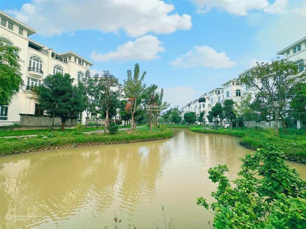 Bán gấp liền kề hoàn thiện thang máy 96m2 louis city đại mỗ bán nhanh có sổ 24,5 tỷ.  0963 689 ***
