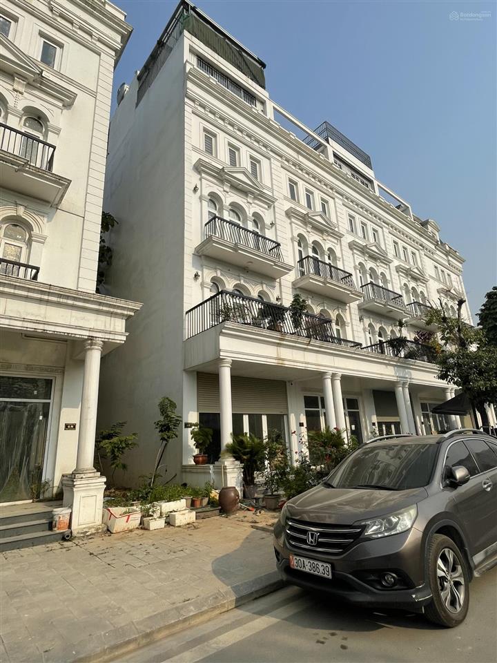 Bán gấp liền kề hoàn thiện thang máy 96m2 louis city đại mỗ bán nhanh có sổ 24,5 tỷ.  0963 689 ***