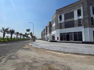 Chính chủ cần bán đất xưởng cụm công nghiệp hồng dương, giá chỉ hơn 9tr/m2.  0963 689 ***
