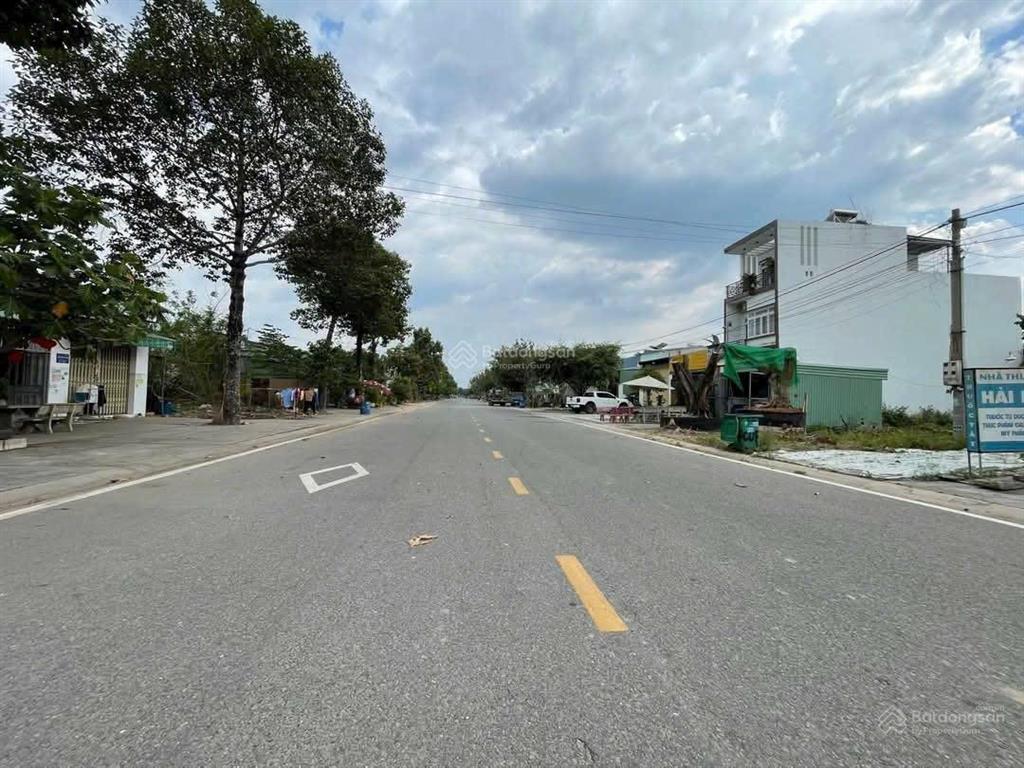 Tôi chính chủ cần bán lô đất 110b.