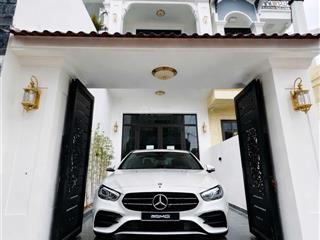 Bán nhà mới xây 3 tầng sân cổng riêng,full nội thất,ô tô đỗ cổng chung cư quỳnh hoàng giá hơn 3 tỷ