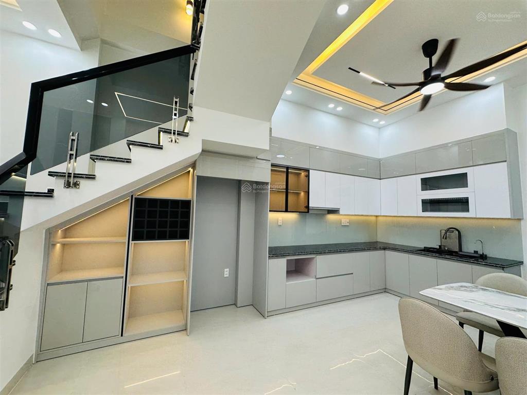 Bán nhà mới xây dộcd lập, sân cổng riêng tại chung cư quỳnh hoàng, an dương, hải phòng