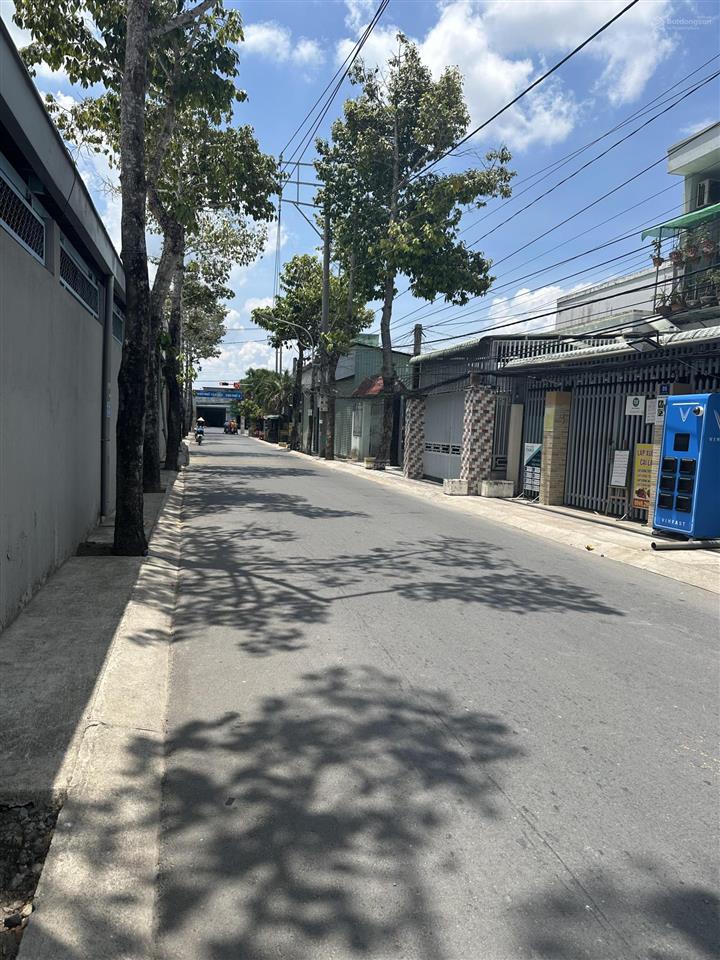 Bán nhà hẻm ô tô, khu dân cư phường 10, mỹ tho