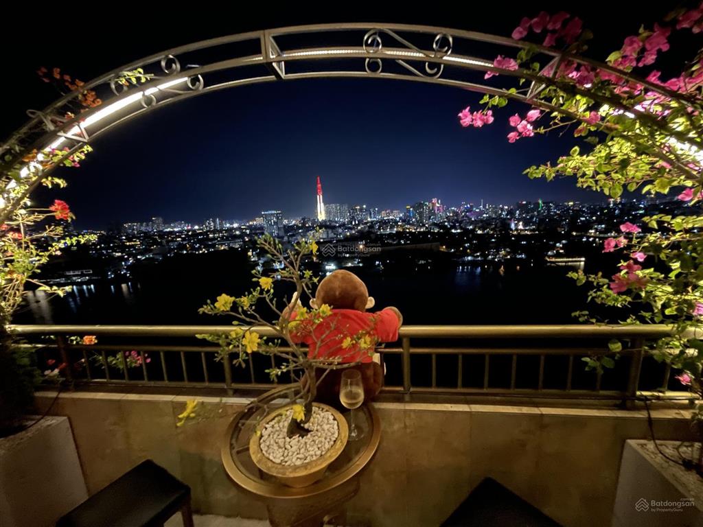 Bán luxury penthouse 245m2 tại cc4s riverside garden