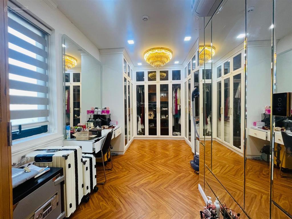 Bán biệt thự villa park full nội thất sang trọng. tư vấn thêm nhiều căn tuấn anh 0971 707 ***