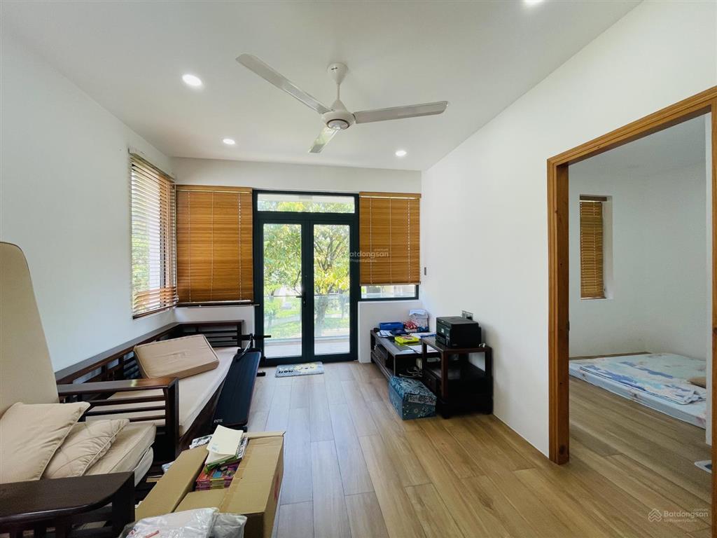 Bán biệt thự sân vườn lucasta khang điền