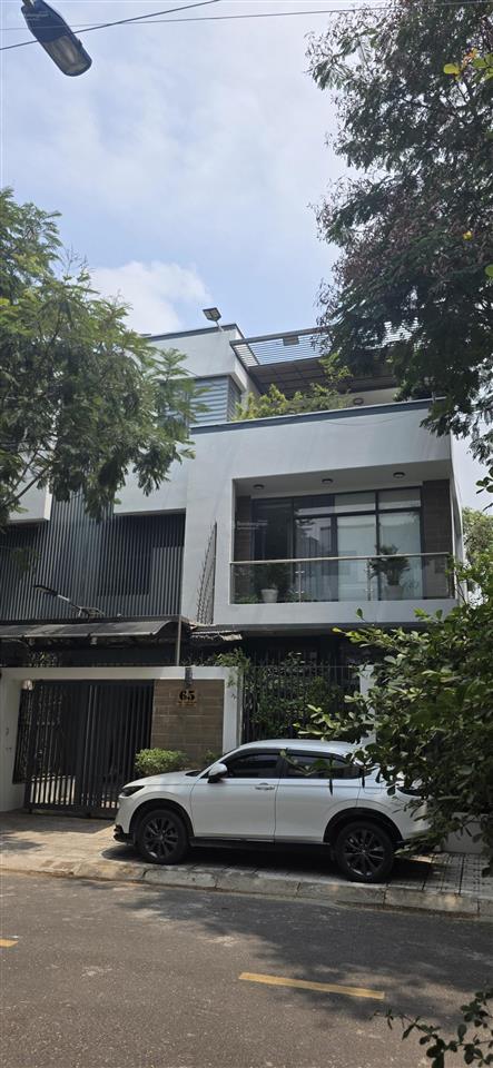 Bán nhà biệt thự song lập  khu đô thị mới đông tăng long dt 200m2, nội thất hoàn thiện, giá 21 tỷ