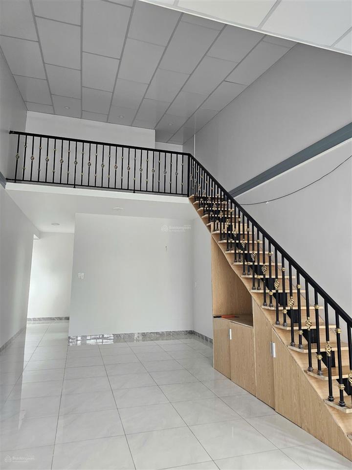Bán nhà mặt tiền tỉnh lộ 853, giá 1,9 tỷ,  0903 969 *** bảo ngọc