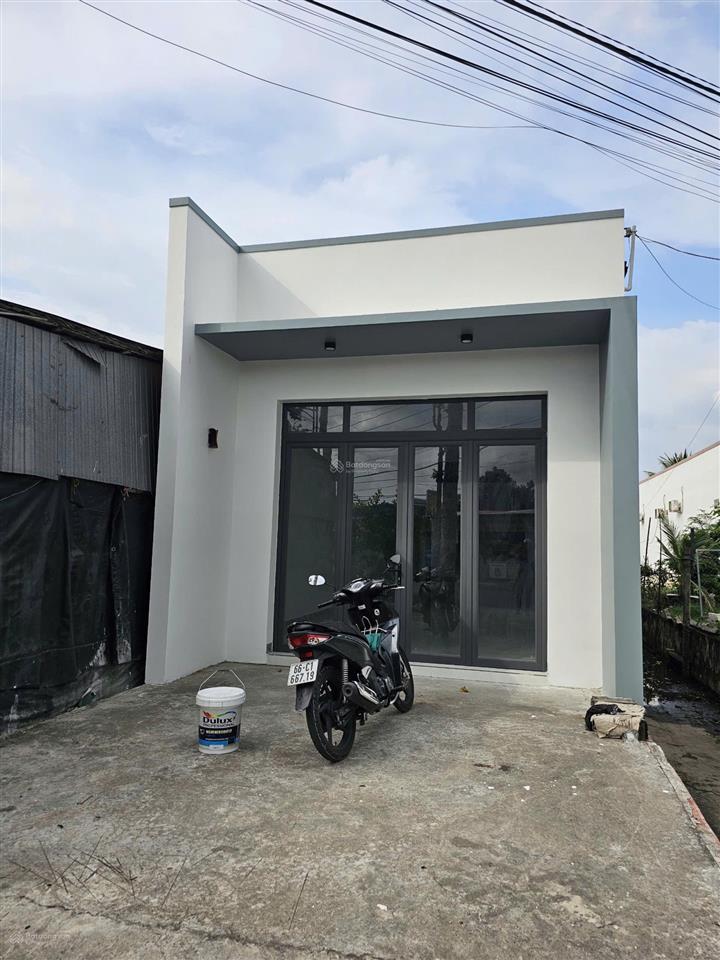 Bán nhà mặt tiền tỉnh lộ 853, giá 1,9 tỷ,  0903 969 *** bảo ngọc