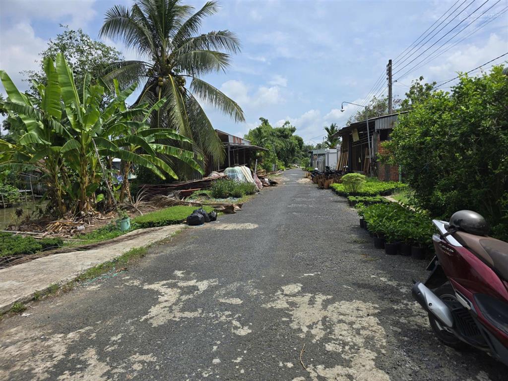 Bán 2.000m2 đất có nhà tại sa đéc, đồng tháp gần làng hoa, trung tâm hoa hoa kiểng  0903 969 ***