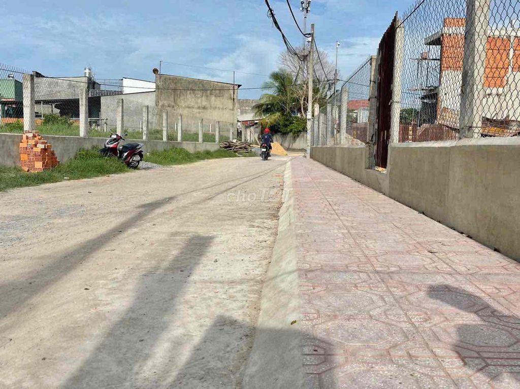 Cần bán hoặc cho thuê đất ngần Vin homes hóc môn
