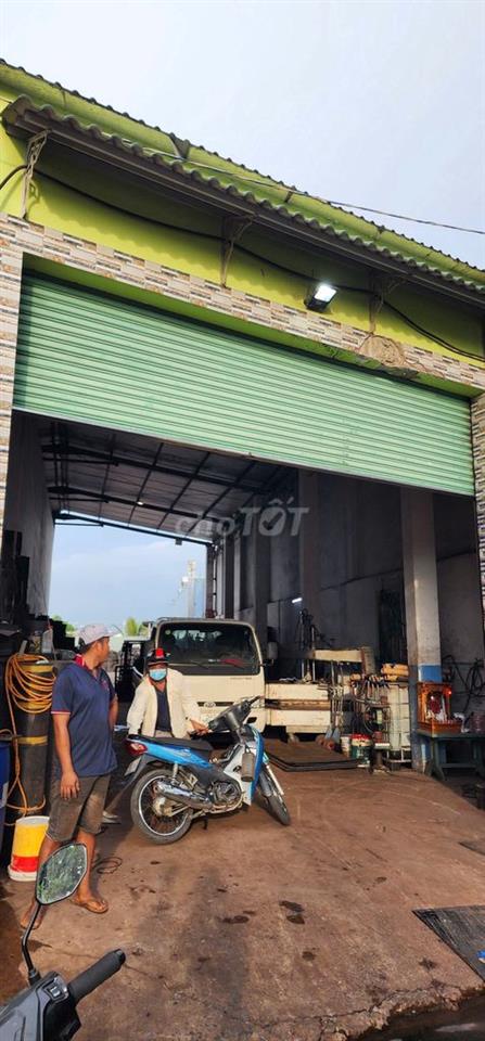 Cho thuê kho xưởng 1000m2 Tân Túc Bình Chánh kết nối Trung Lương, QL1A