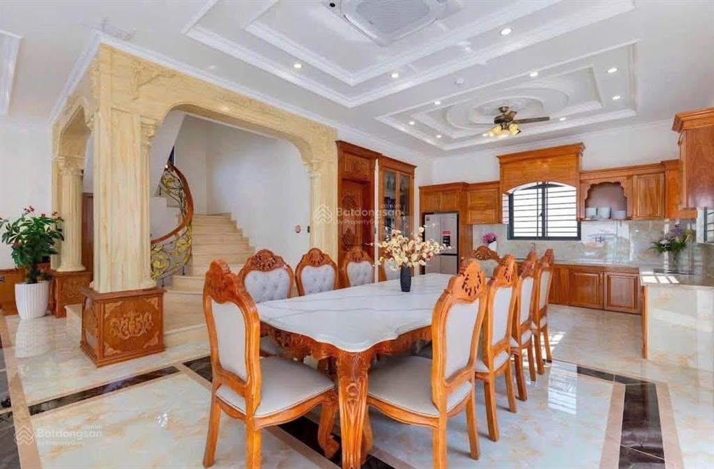 Bán bt 263m2, 49 tỷ tại mạc thanh đạm, vũng tàu, hcm, 8pn, 9wc, 3tầng