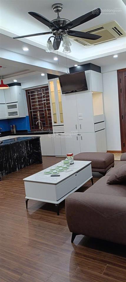 Chính chủ bán căn cc cao cấp mặt đường võ chí công tây hồ