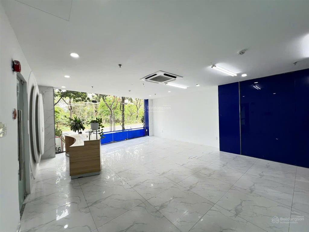 Giảm 5 triệu shophouse mặt tiền nguyễn hữu thọ giáp pmh, dt 65m2